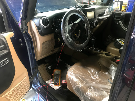 Auto Repair Shop «Personalized Auto Care», reviews and photos, 2200 Waukegan Rd, Glenview, IL 60025, USA