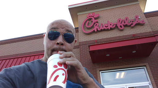 Fast Food Restaurant «Chick-fil-A», reviews and photos, 4250 Fort Campbell Blvd, Hopkinsville, KY 42240, USA