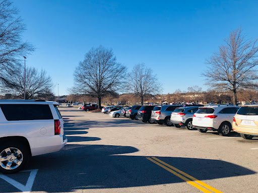 Shopping Mall «Crossroads Plaza», reviews and photos, 213 Crossroads Blvd, Cary, NC 27518, USA