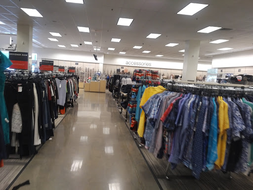 Department Store «Nordstrom Rack Centre at Post Oak», reviews and photos, 5000 Westheimer Rd #500, Houston, TX 77056, USA