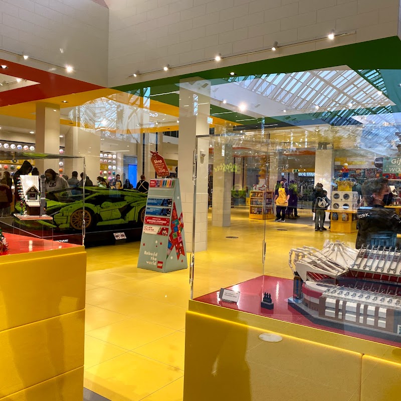 The LEGO® Store West Edmonton