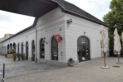 Two Church Coffee Shop - Kecskemét, Kéttemplom köz 3, 6000 Hungary