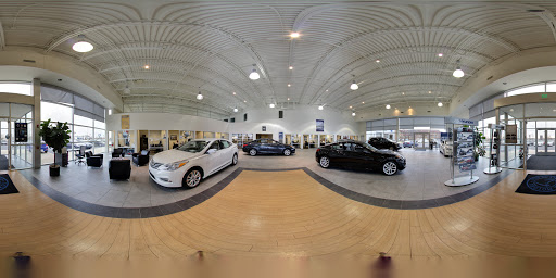 Hyundai Dealer «Fox Hyundai», reviews and photos, 4141 28th St SE, Grand Rapids, MI 49512, USA