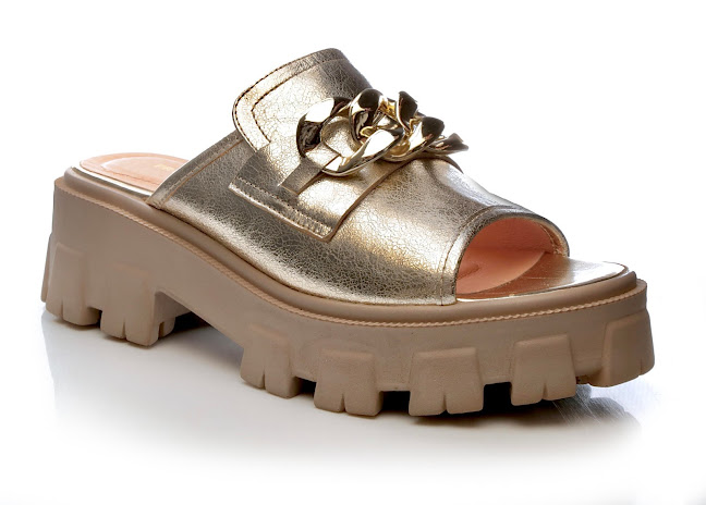 Szpitalna 1C, 05-270 Marki