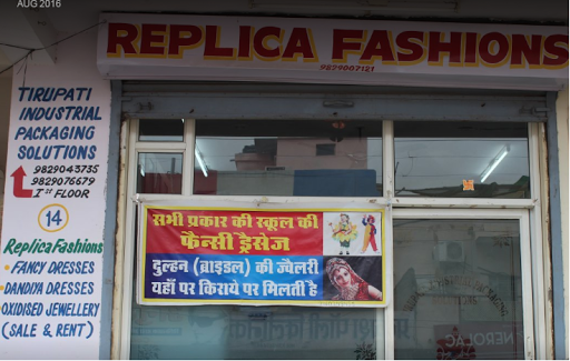 Replica Fashion - जयपुर में फैंसी ड्रेस किराए पर