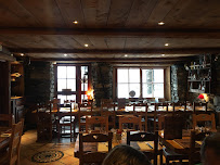 Atmosphère du Restaurant L'Armailly à Tignes - n°12