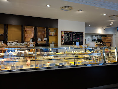 Aki Boulangerie à Paris