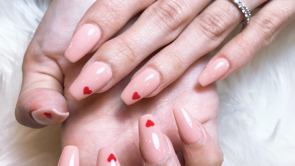 Christy's Nail Salon & Spa 32712