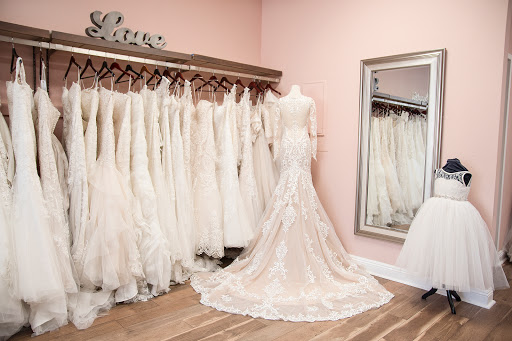 Bridal Shop «Camarillo Bridal Boutique», reviews and photos, 1913 E Daily Dr, Camarillo, CA 93010, USA