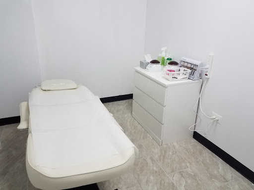 Beauty Salon «Selis Beauty Salon», reviews and photos, 3361 Dempster St, Skokie, IL 60076, USA