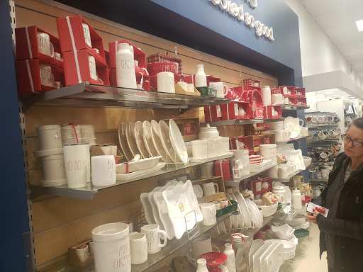 Department Store «Marshalls», reviews and photos, 1 Worcester Rd, Framingham, MA 01701, USA