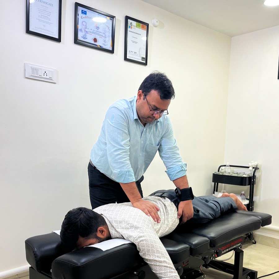 Chirox Wellness Clinic : Best Chiropractor in Kolkata