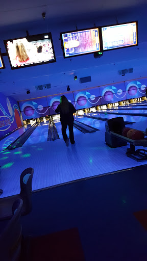Bowling Alley «Classic Bowl», reviews and photos, 11707 Round Lake Blvd NW, Coon Rapids, MN 55433, USA