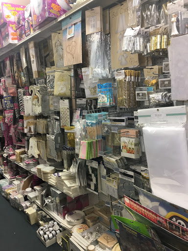 Educational Supply Store «Dollar Deals Plus», reviews and photos, 4366 Northlake Blvd, Palm Beach Gardens, FL 33410, USA