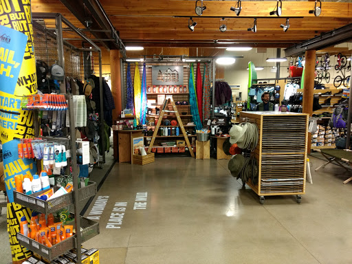 Camping Store «REI», reviews and photos, 11581 Fountains Dr, Maple Grove, MN 55369, USA