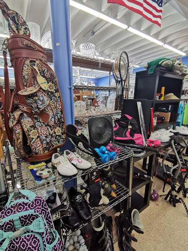 Clothing Store «Furry Friends Thrift», reviews and photos, 615 W Indiantown Rd, Jupiter, FL 33458, USA