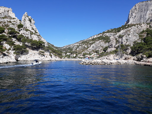 Places to camp Marseille