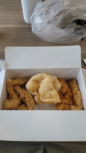 American Restaurant «Golden Chick», reviews and photos, 7979 S Hampton Rd, Dallas, TX 75232, USA