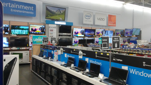 Department Store «Walmart Supercenter», reviews and photos, 530 Woollomes Ave, Delano, CA 93215, USA