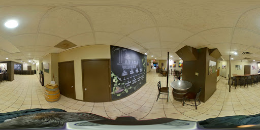 Winery «Tarara Winery», reviews and photos, 13648 Tarara Ln, Leesburg, VA 20176, USA