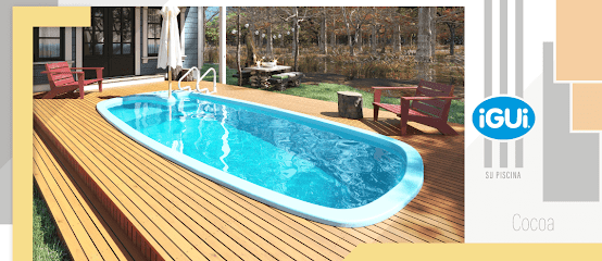 Outdoor swimming pool