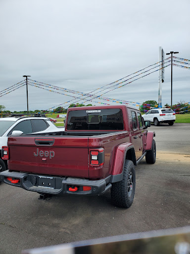Used Car Dealer «Hagans Dodge Chrysler Motors», reviews and photos, 401 Builders Ln, Morrilton, AR 72110, USA