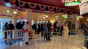 Photo n°125 de Casey's Corner à Chessy ()