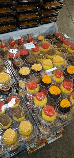 Shopping Mall «Washington Square Mall.», reviews and photos, 4849 W North Ave, Chicago, IL 60639, USA