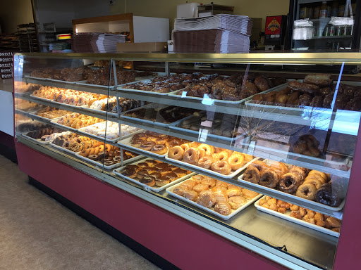 Donut Shop «Donut Land», reviews and photos, 19350 SW Boones Ferry Rd, Tualatin, OR 97062, USA