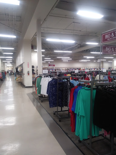 Clothing Store «Burlington Coat Factory», reviews and photos, 13550 Whittier Blvd, Whittier, CA 90605, USA