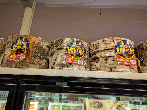 Grocery Store «Safeway», reviews and photos, 845 S Main St, Willits, CA 95490, USA