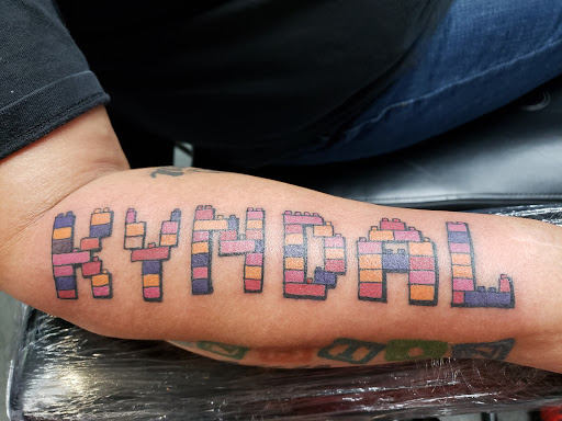 Tattoo Shop «22 Caliber Tattoo Studio», reviews and photos, 3501 Parsons Ave, Columbus, OH 43207, USA