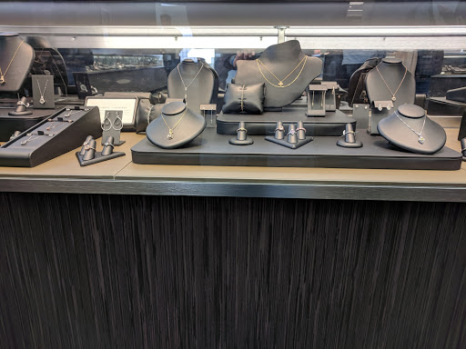 Jeweler «Shane Co.», reviews and photos, 9790 E Arapahoe Rd, Greenwood Village, CO 80112, USA
