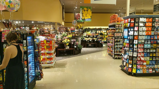 Grocery Store «Safeway», reviews and photos, 340 E McDowell Rd, Phoenix, AZ 85004, USA