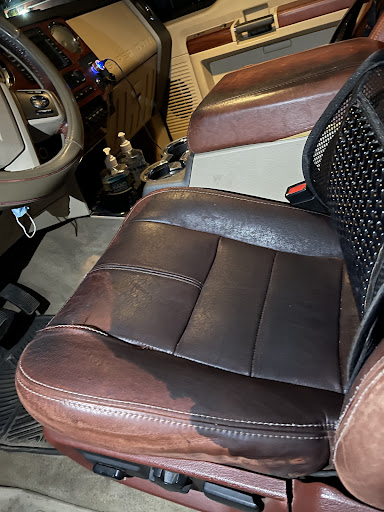 Car Dealer «Bowen Scarff Ford Lincoln», reviews and photos, 1157 Central Ave N, Kent, WA 98032, USA