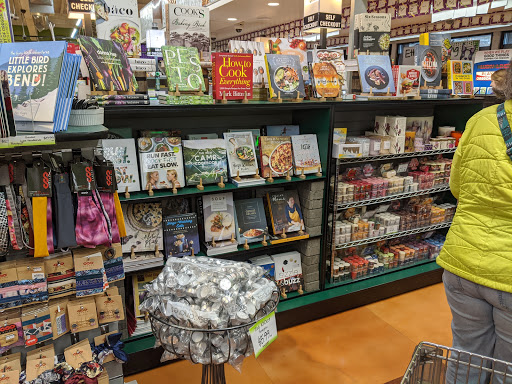 Grocery Store «Newport Avenue Market», reviews and photos, 1121 NW Newport Ave, Bend, OR 97703, USA