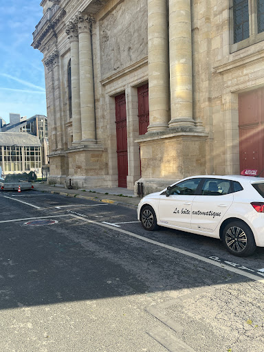 Loïc Ornikar La Boîte Automatique » à Châlons-en-Champagne, Marne