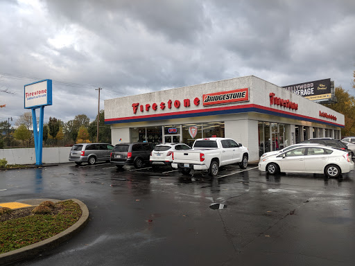 Tire Shop «Firestone Complete Auto Care», reviews and photos, 1900 McLoughlin Blvd Ste 123, Oregon City, OR 97045, USA
