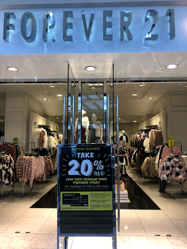 Clothing Store «Forever 21», reviews and photos, 3251 20th Ave, San Francisco, CA 94132, USA