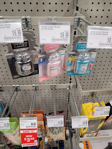 Auto Parts Store «AutoZone», reviews and photos, 16707 Detroit Ave, Lakewood, OH 44107, USA