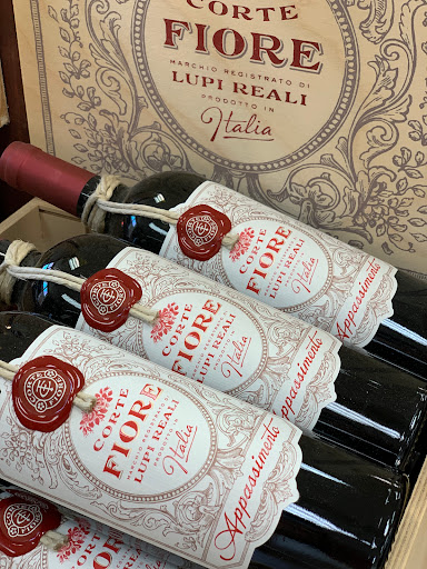 Wine Store «Wine Society», reviews and photos, 41 Northern Blvd, Greenvale, NY 11548, USA