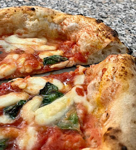 Cozzo - Unconventional Pizza Via Filocomo, 35b, 95125 Catania CT, Italia