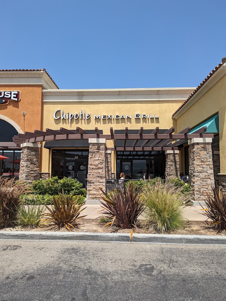 Chipotle Mexican Grill 93065