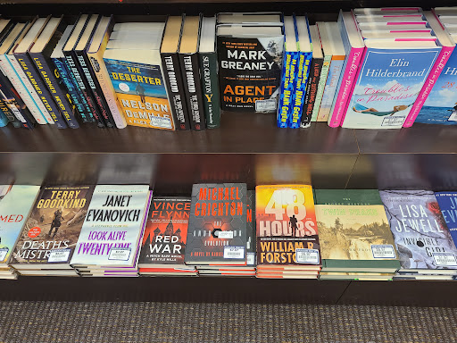 Book Store «Books-A-Million», reviews and photos, 1100 N Wesleyan Blvd, Rocky Mount, NC 27804, USA