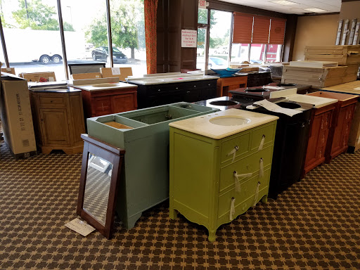 Discount Store «Midway Warehouse», reviews and photos, 4820 Atlanta Hwy, Alpharetta, GA 30004, USA