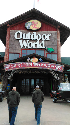 Sporting Goods Store «Bass Pro Shops», reviews and photos