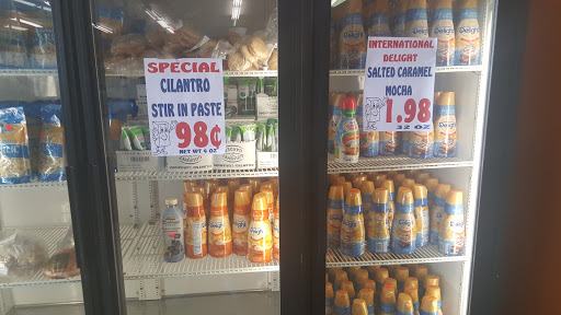 Grocery Store «Sacks Grocery Outlets», reviews and photos, 6013 Edgewater Dr, Orlando, FL 32810, USA