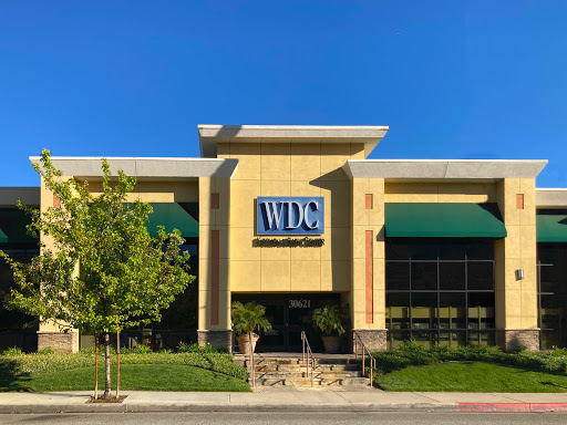 Warehouse Discount Center, 30621 Canwood St, Agoura Hills, CA 91301, USA, 