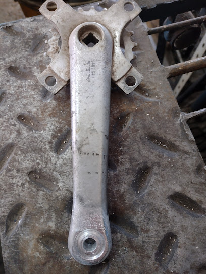 Reparaciones de rosca de pedal de bicicletas