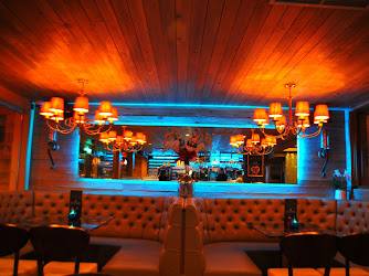 D'vine Restaurant and Social Bar